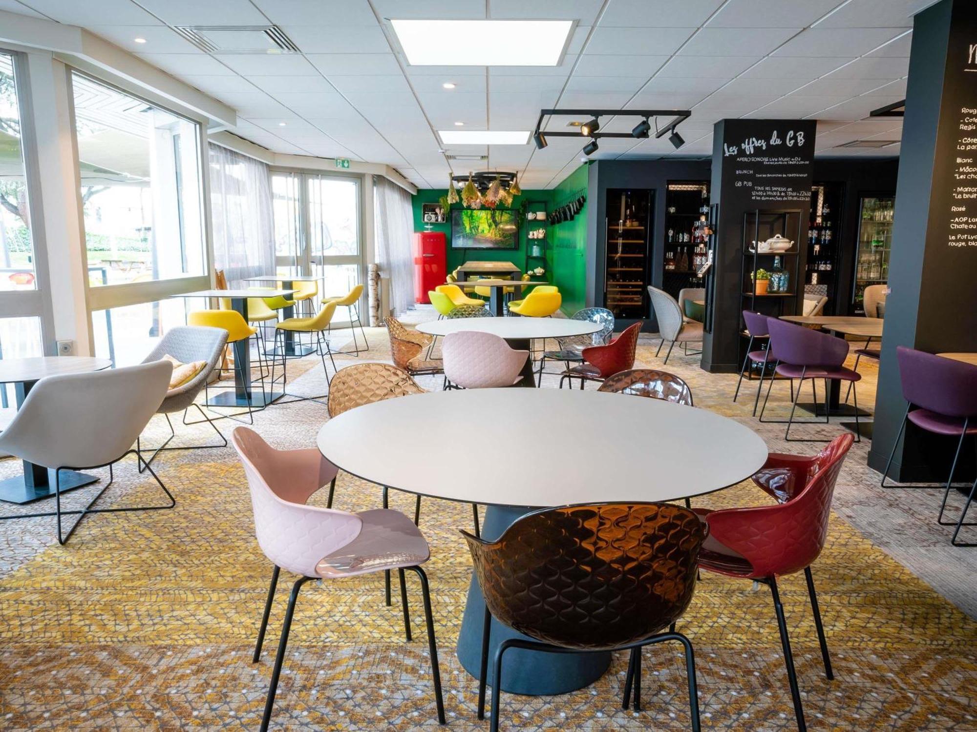 Ibis Styles Lyon Bron Eurexpo Hotel Exterior foto